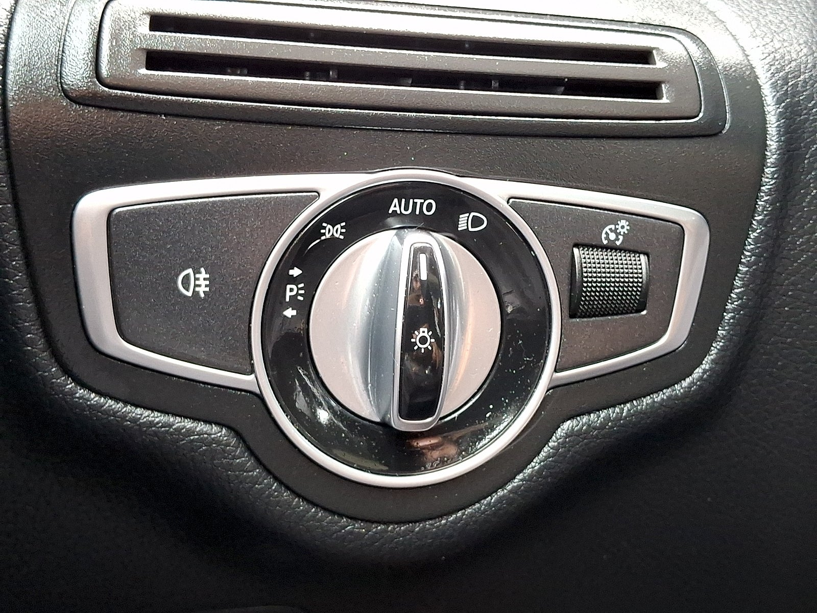 2017 Mercedes-Benz C 300 4MATIC®