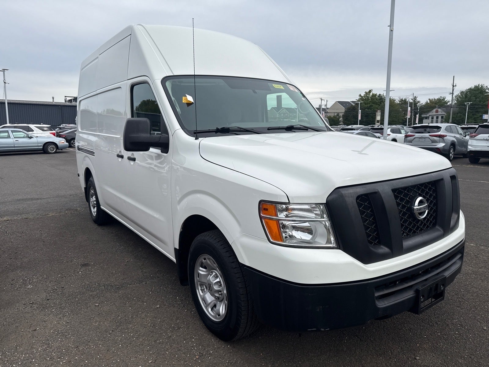 2021 Nissan NV 2500 HD SV