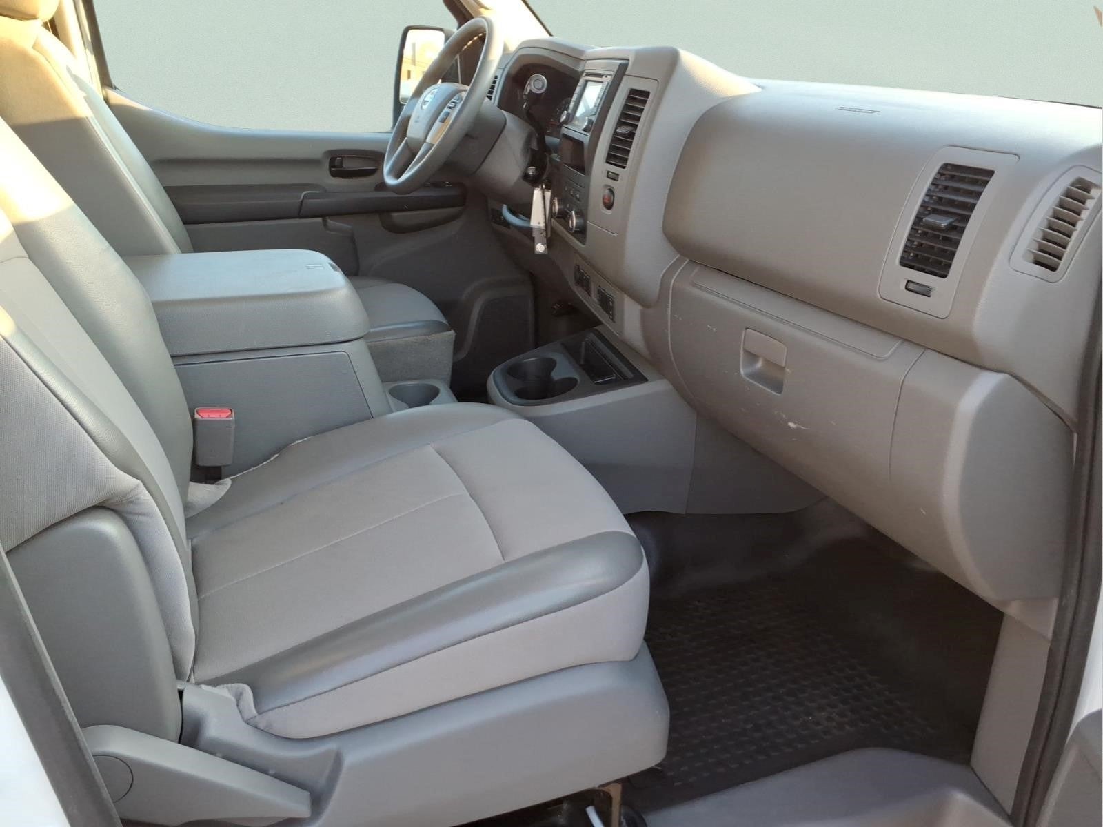 2018 Nissan NV 2500 HD SV