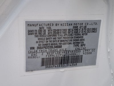 2025 Nissan Kicks SR