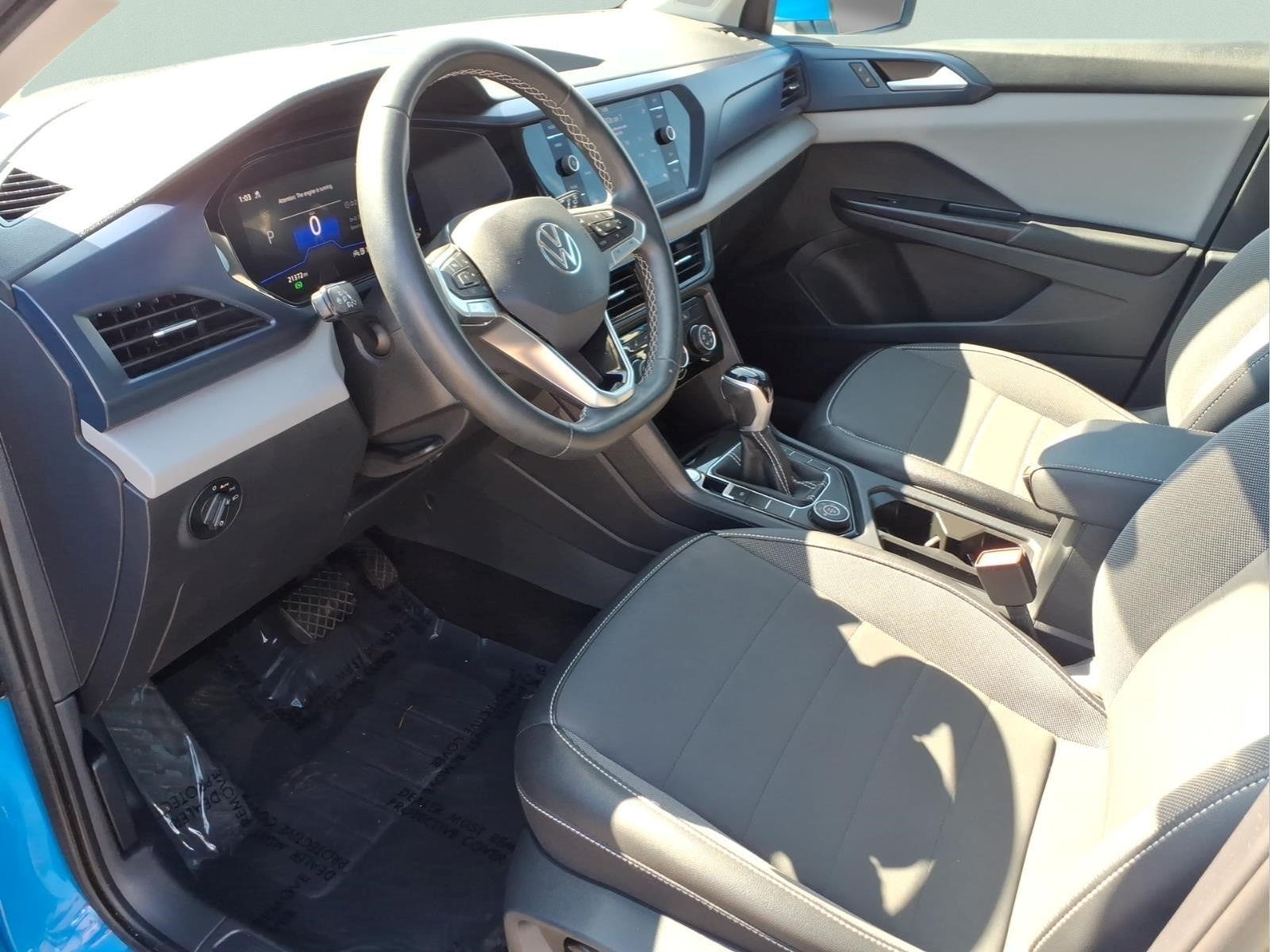 2023 Volkswagen Taos SE 4Motion