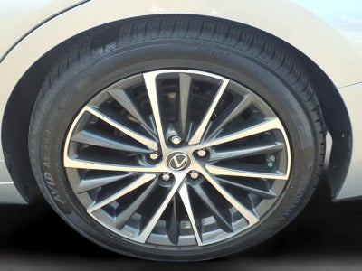 2022 Lexus ES 350 Base