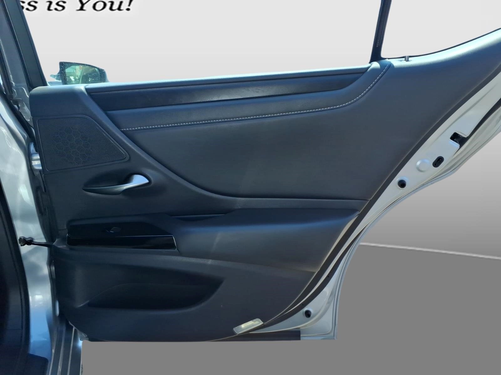 2022 Lexus ES 350 Base
