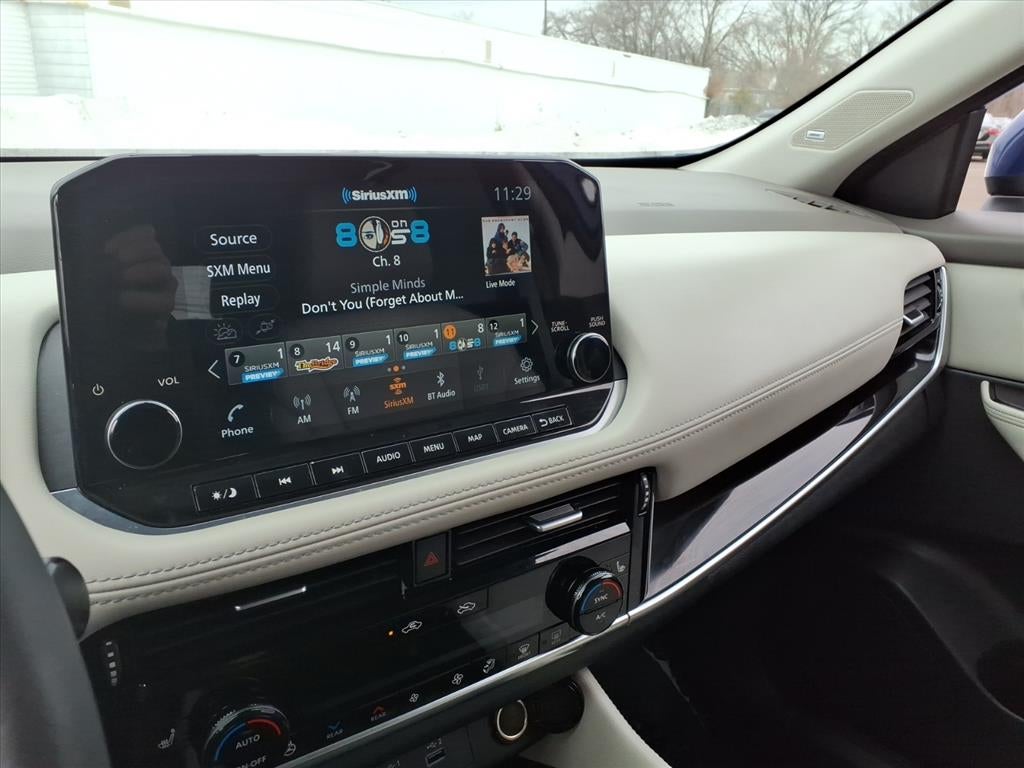 2022 Nissan Rogue SL