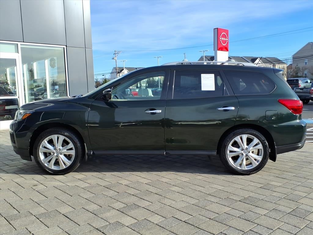 2018 Nissan Pathfinder SL