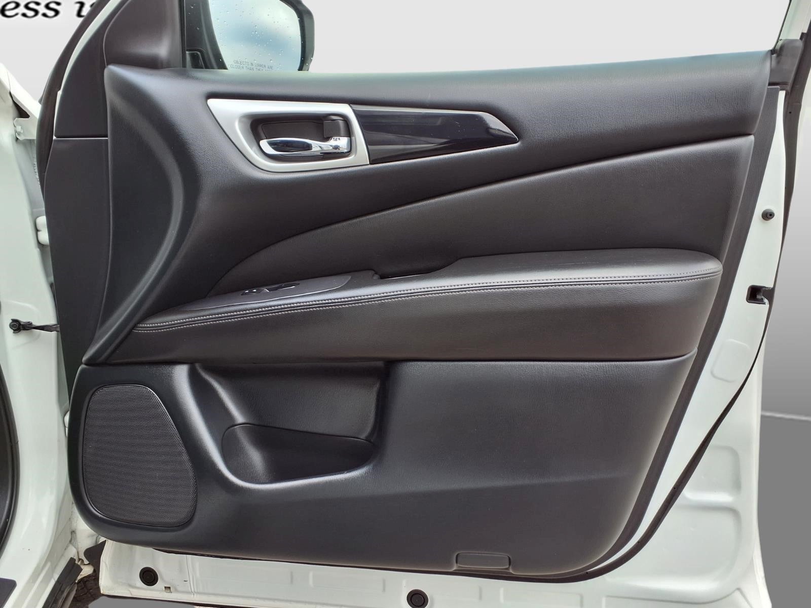 2018 Nissan Pathfinder S