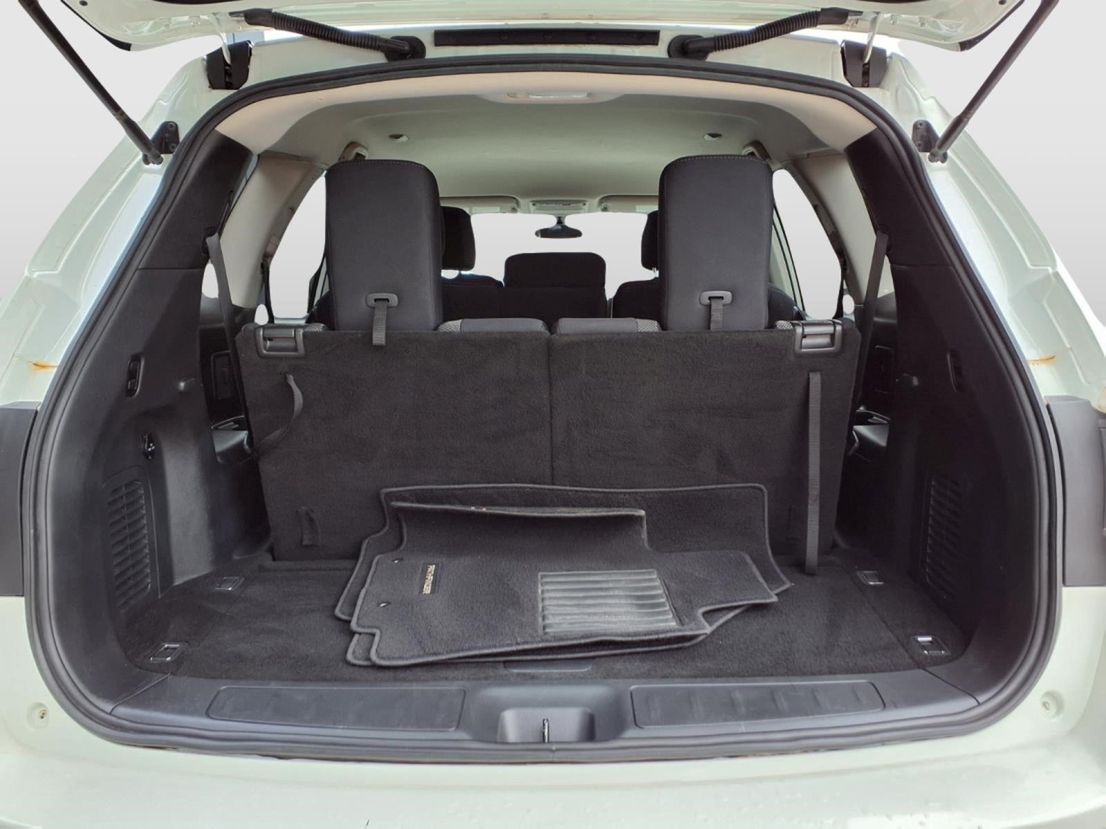 2018 Nissan Pathfinder S