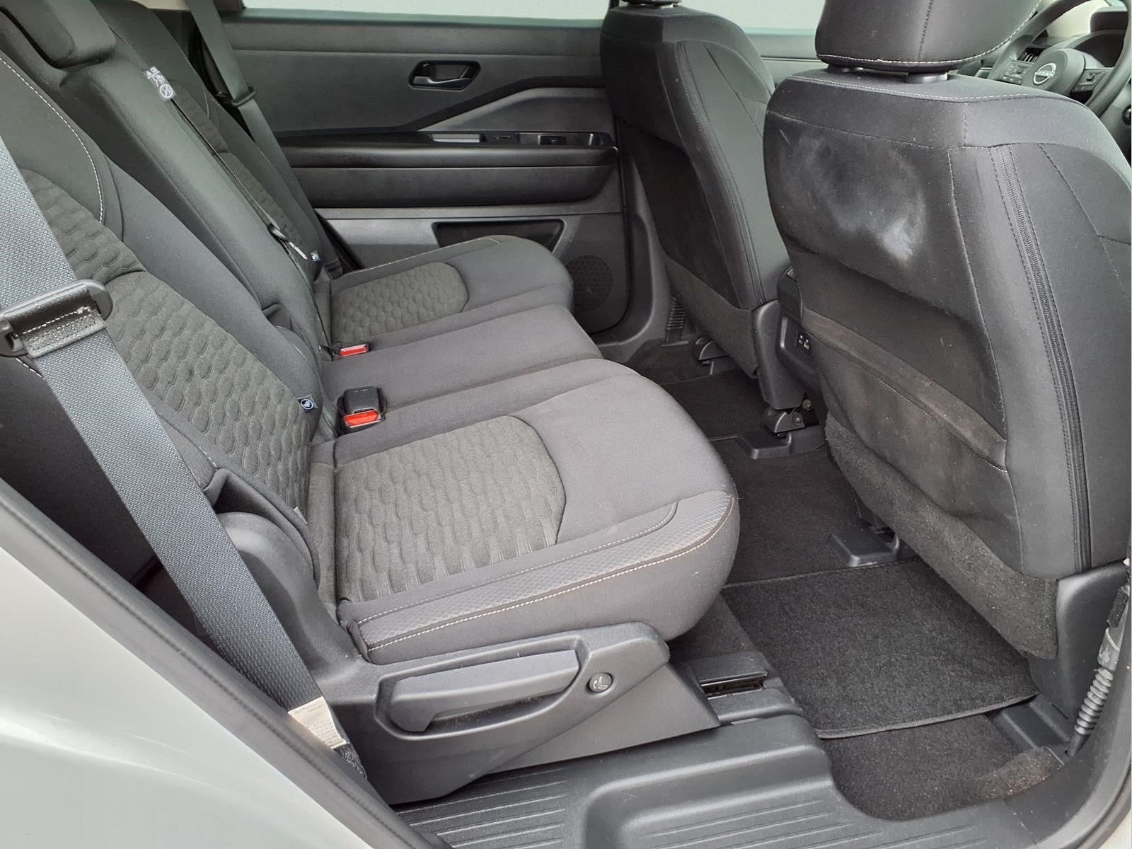 2023 Nissan Pathfinder S