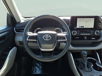 2023 Toyota Highlander L