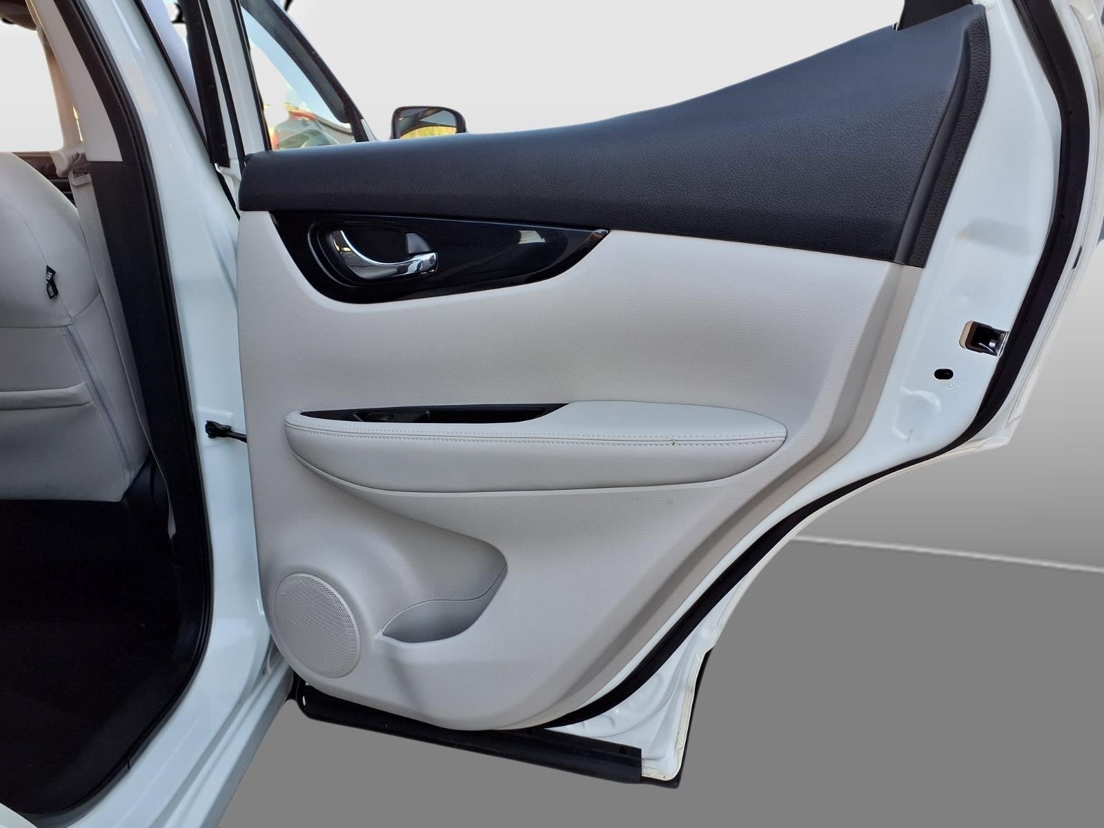 2021 Nissan Rogue Sport SV