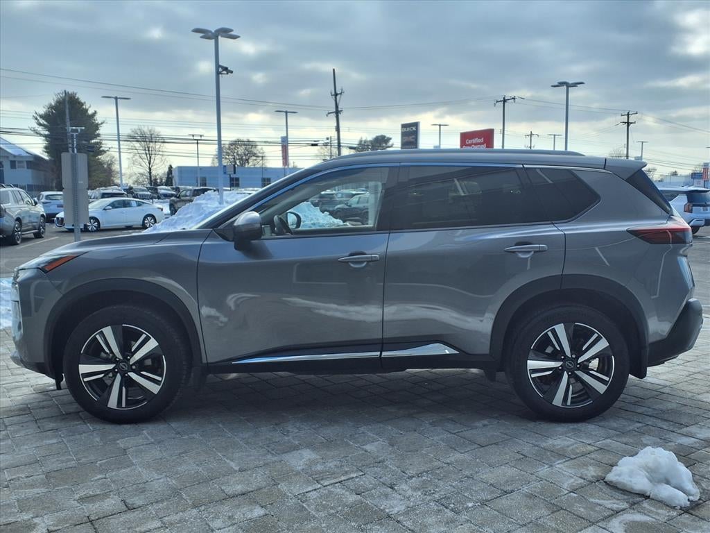 2023 Nissan Rogue SL