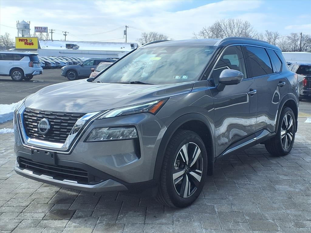 2023 Nissan Rogue SL