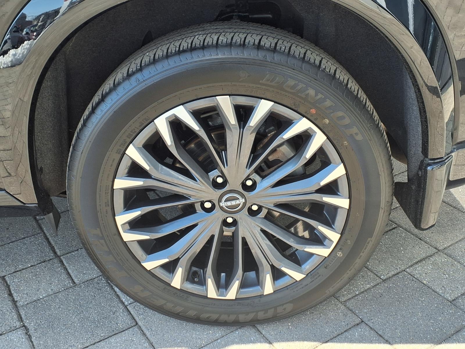 2025 Nissan Rogue Platinum