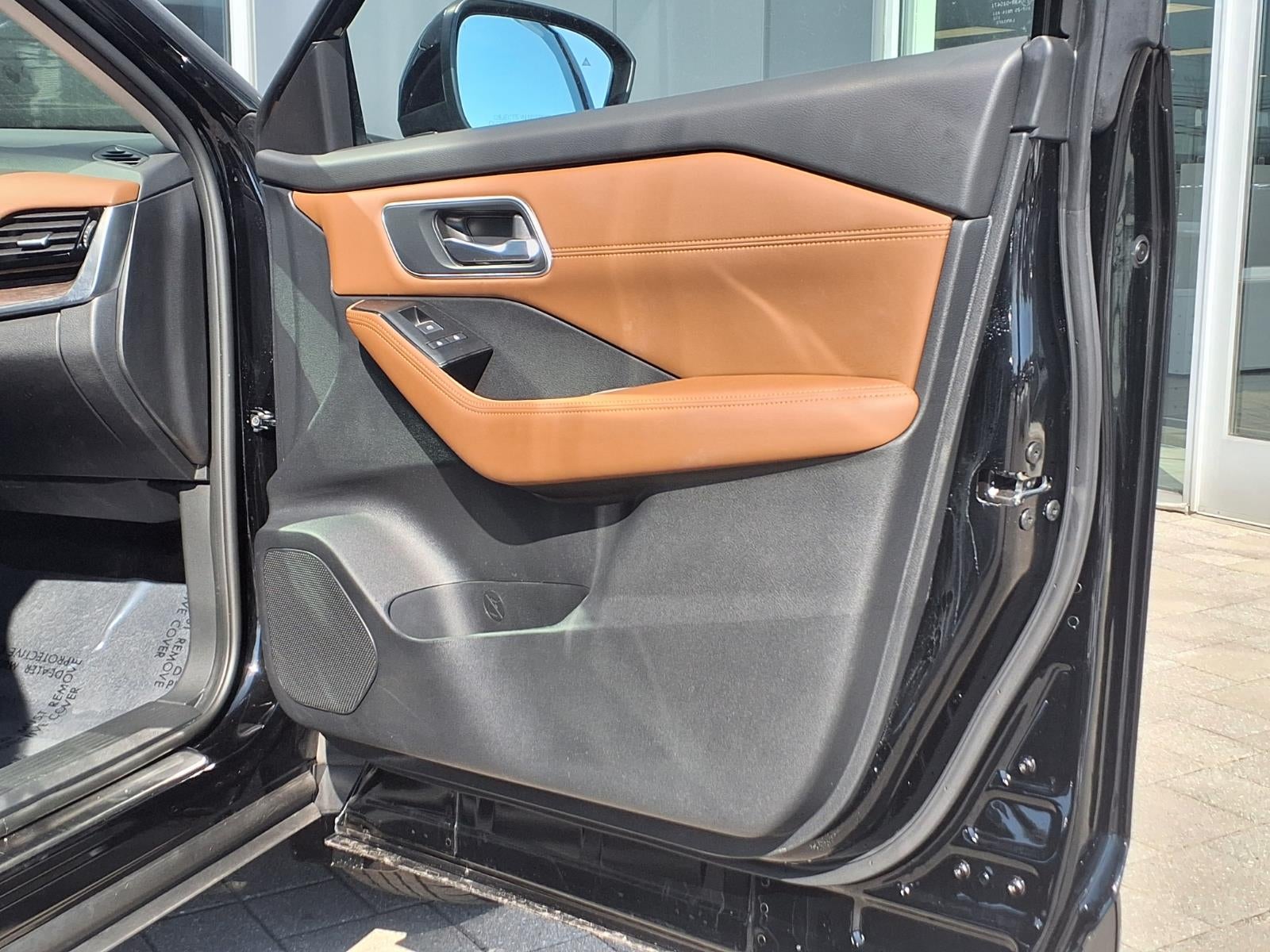 2025 Nissan Rogue Platinum