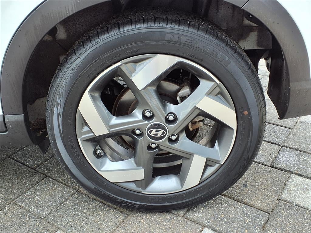 2024 Hyundai VENUE SEL