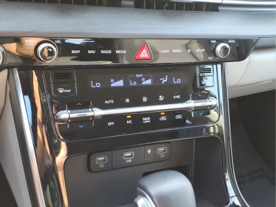 2022 Kia Carnival EX