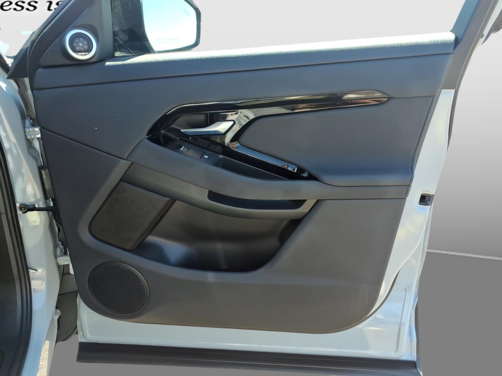 2024 Land Rover Range Rover Evoque P250 S