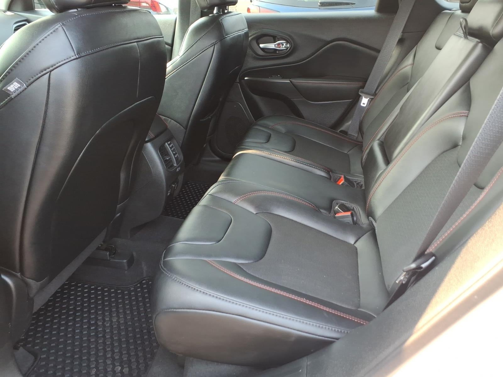 2022 Jeep Cherokee Trailhawk