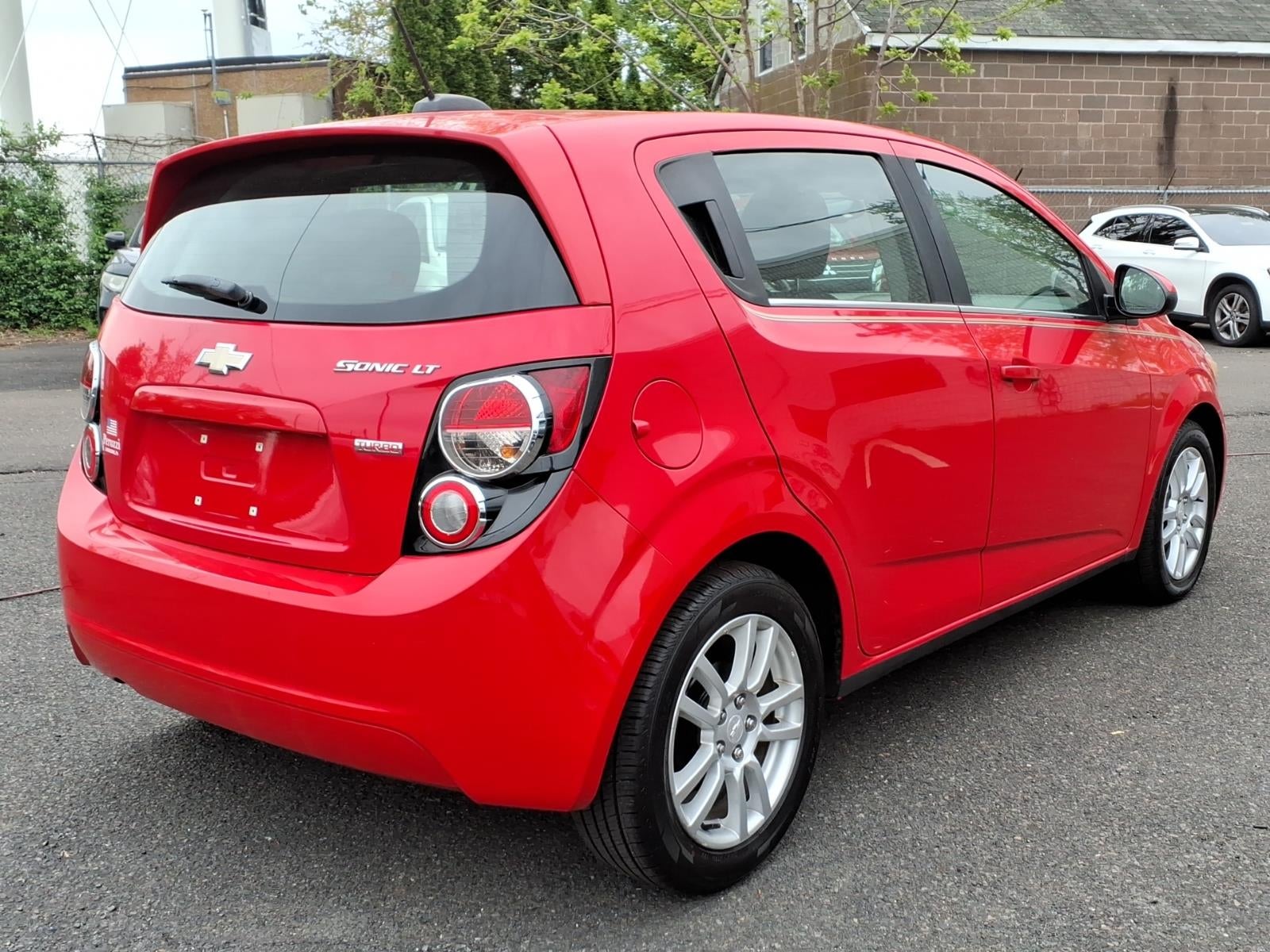 2016 Chevrolet Sonic LT Auto