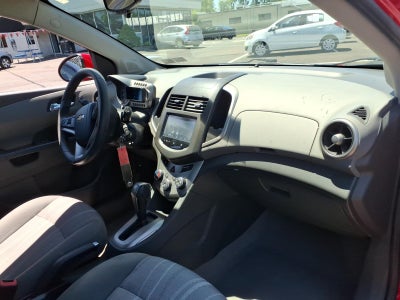 2016 Chevrolet Sonic LT Auto