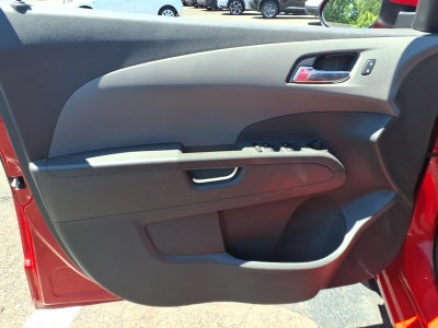 2016 Chevrolet Sonic LT Auto