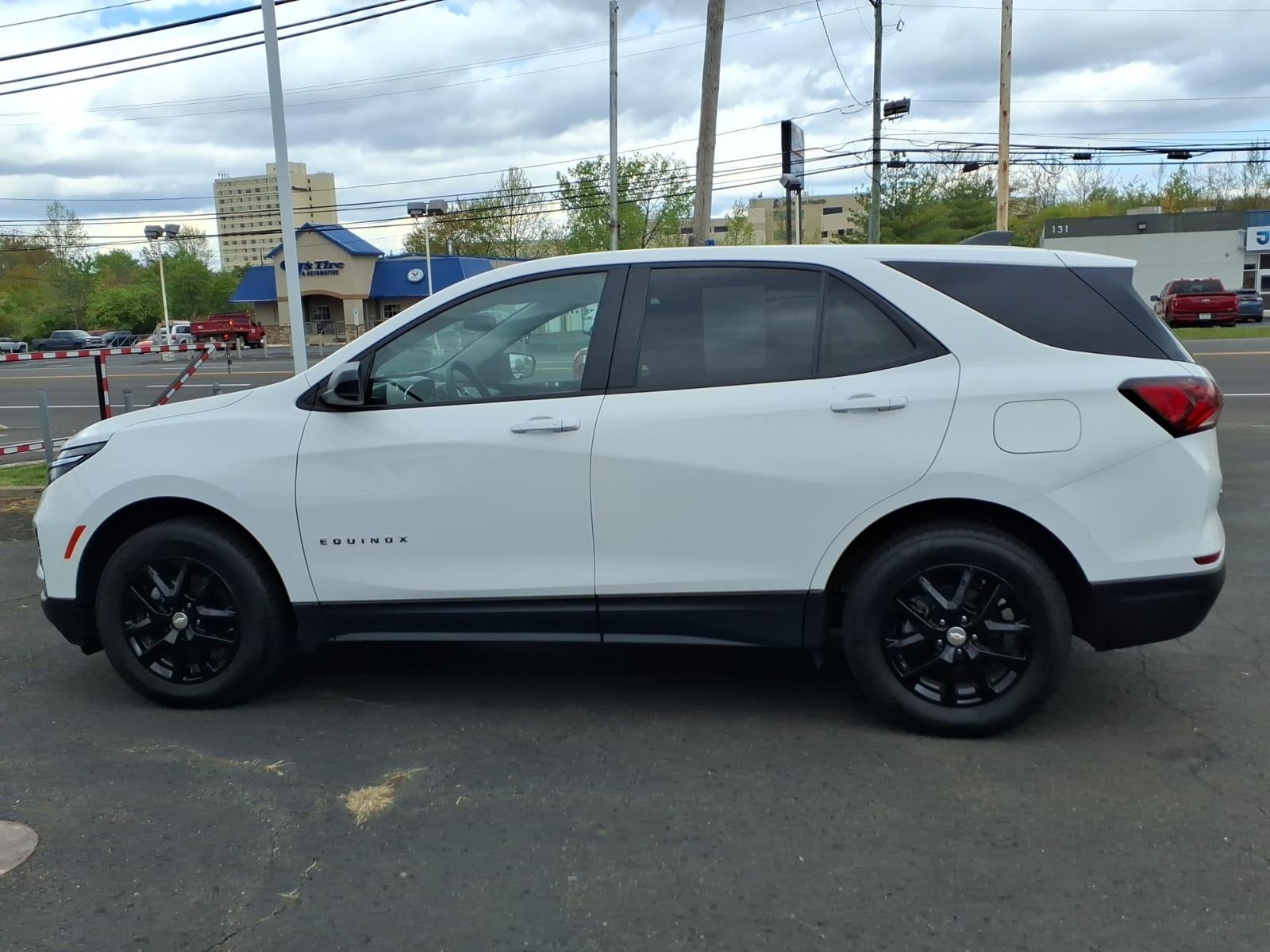 2024 Chevrolet Equinox LS