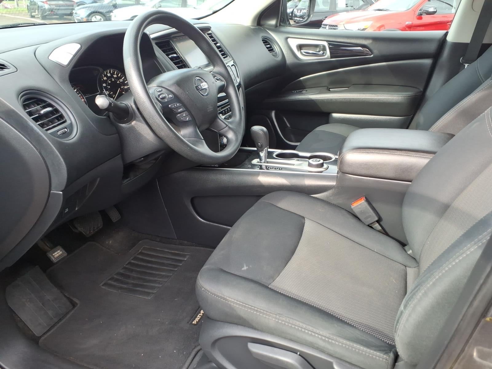 2019 Nissan Pathfinder S