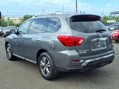 2019 Nissan Pathfinder S