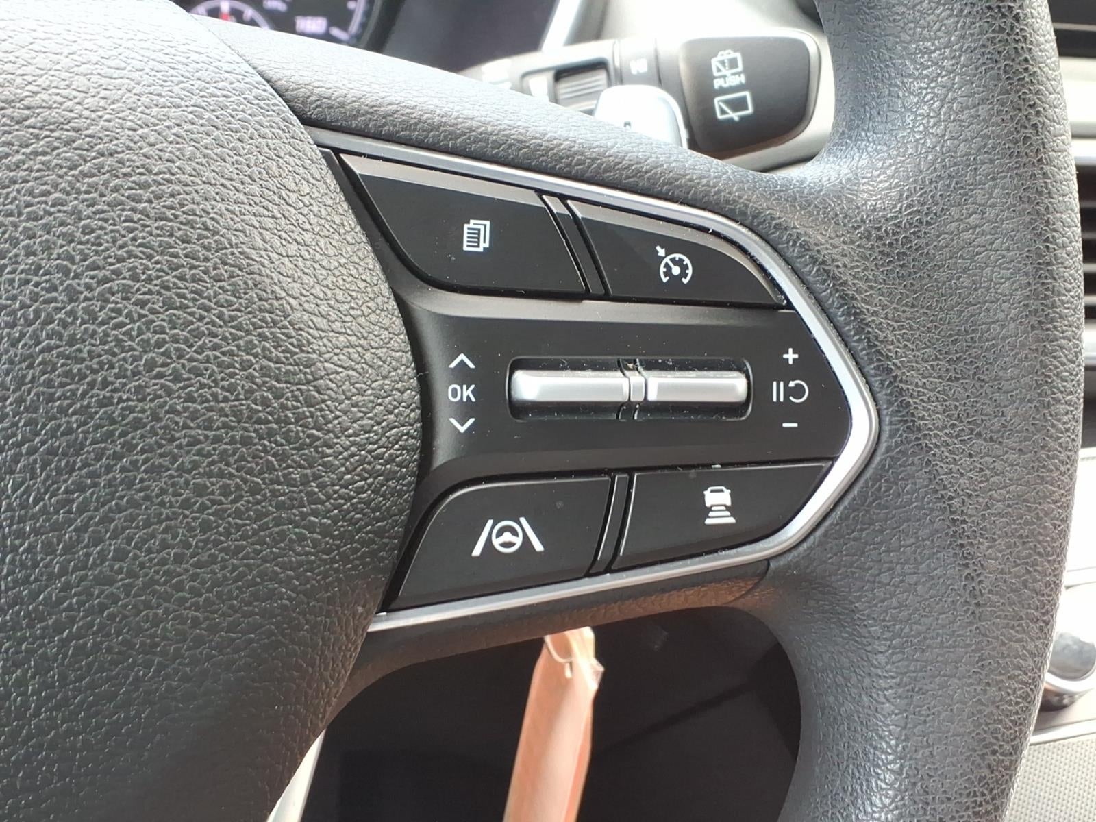 2021 Hyundai SANTA FE SE
