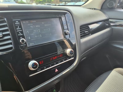 2020 Mitsubishi Outlander ES