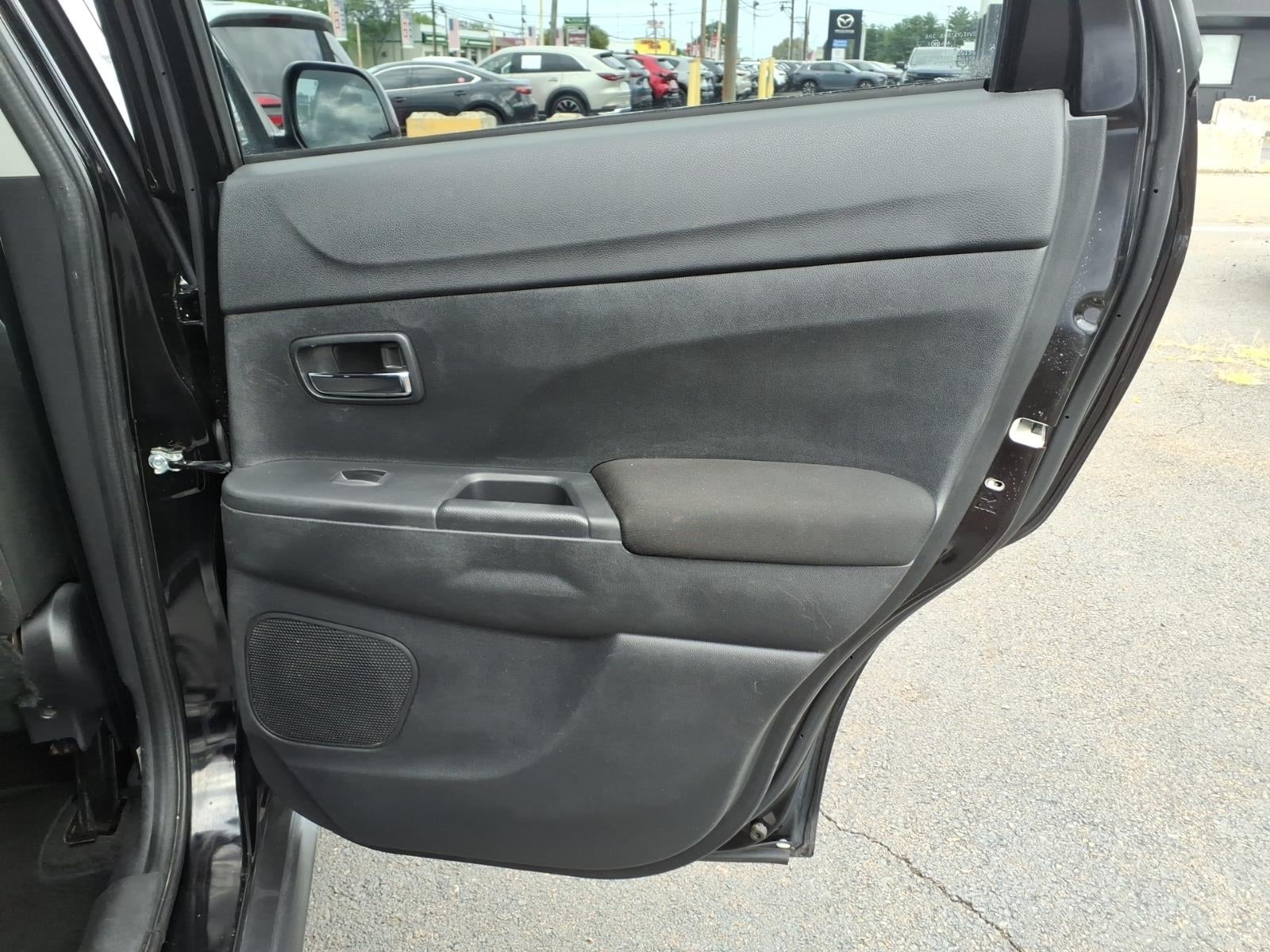 2024 Mitsubishi Outlander Sport ES