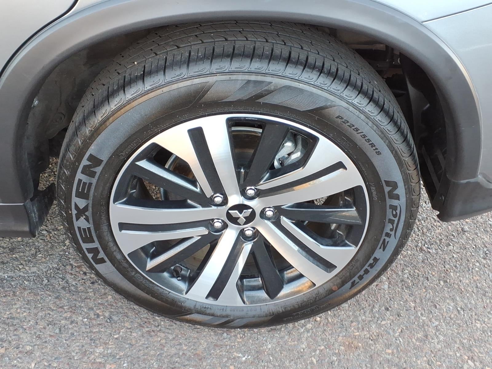 2026 Mitsubishi Outlander Sport ES