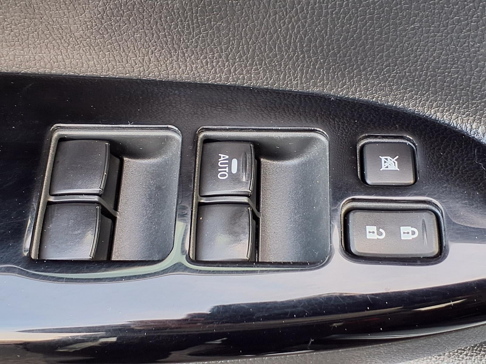 2024 Mitsubishi Eclipse Cross LE