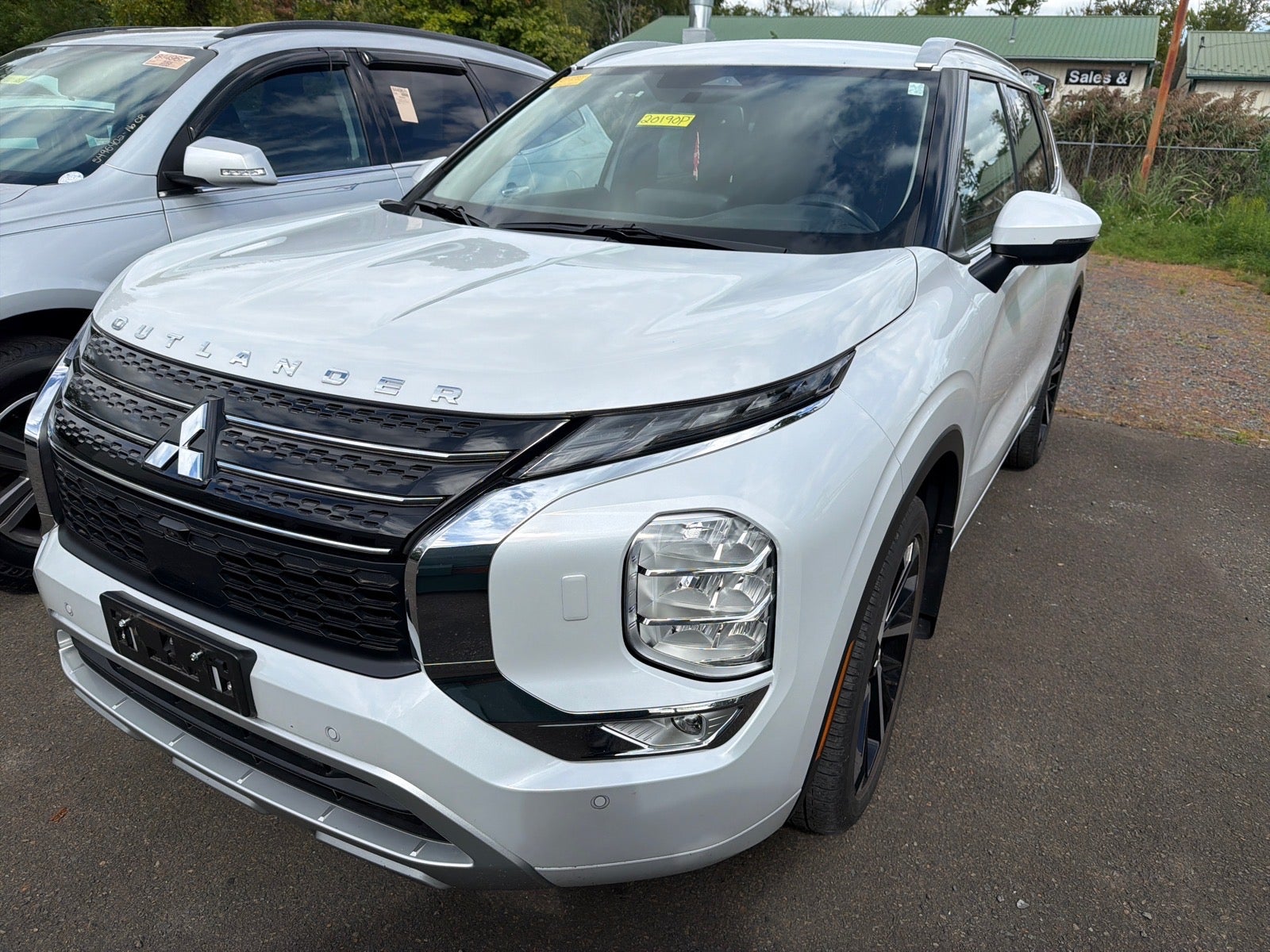 2023 Mitsubishi Outlander SEL
