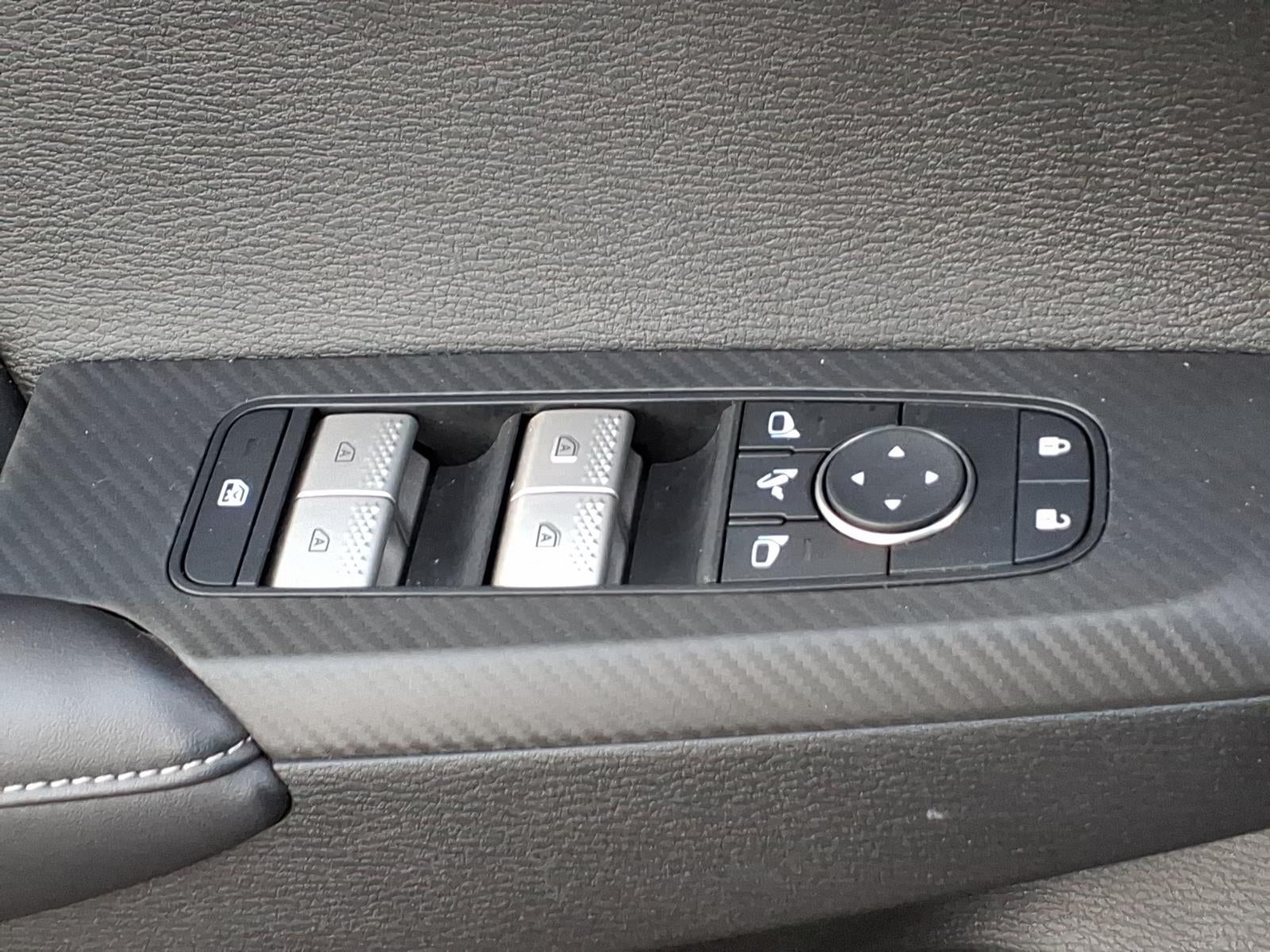 2023 Mitsubishi Outlander SEL