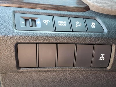 2017 Hyundai SANTA FE SE