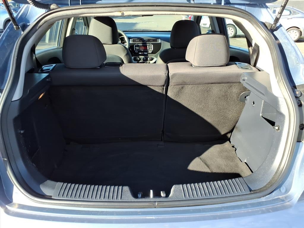 2016 Kia Rio 5-Door LX