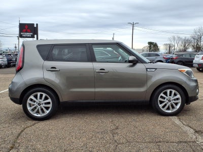 2019 Kia Soul +