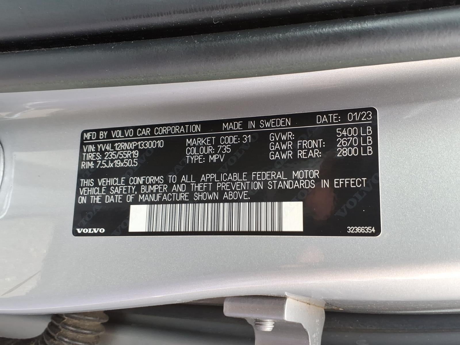 2023 Volvo XC60 B5 Plus Bright Theme