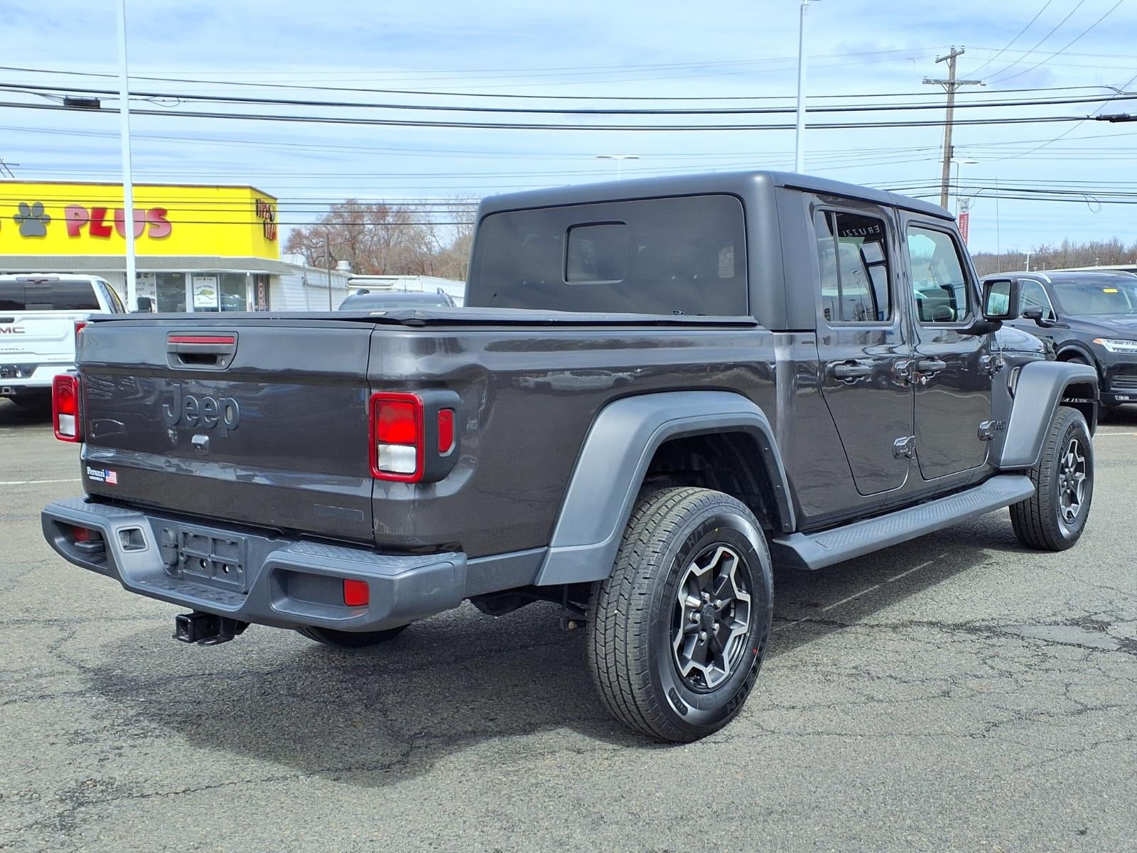 2020 Jeep Gladiator Sport S photo 3