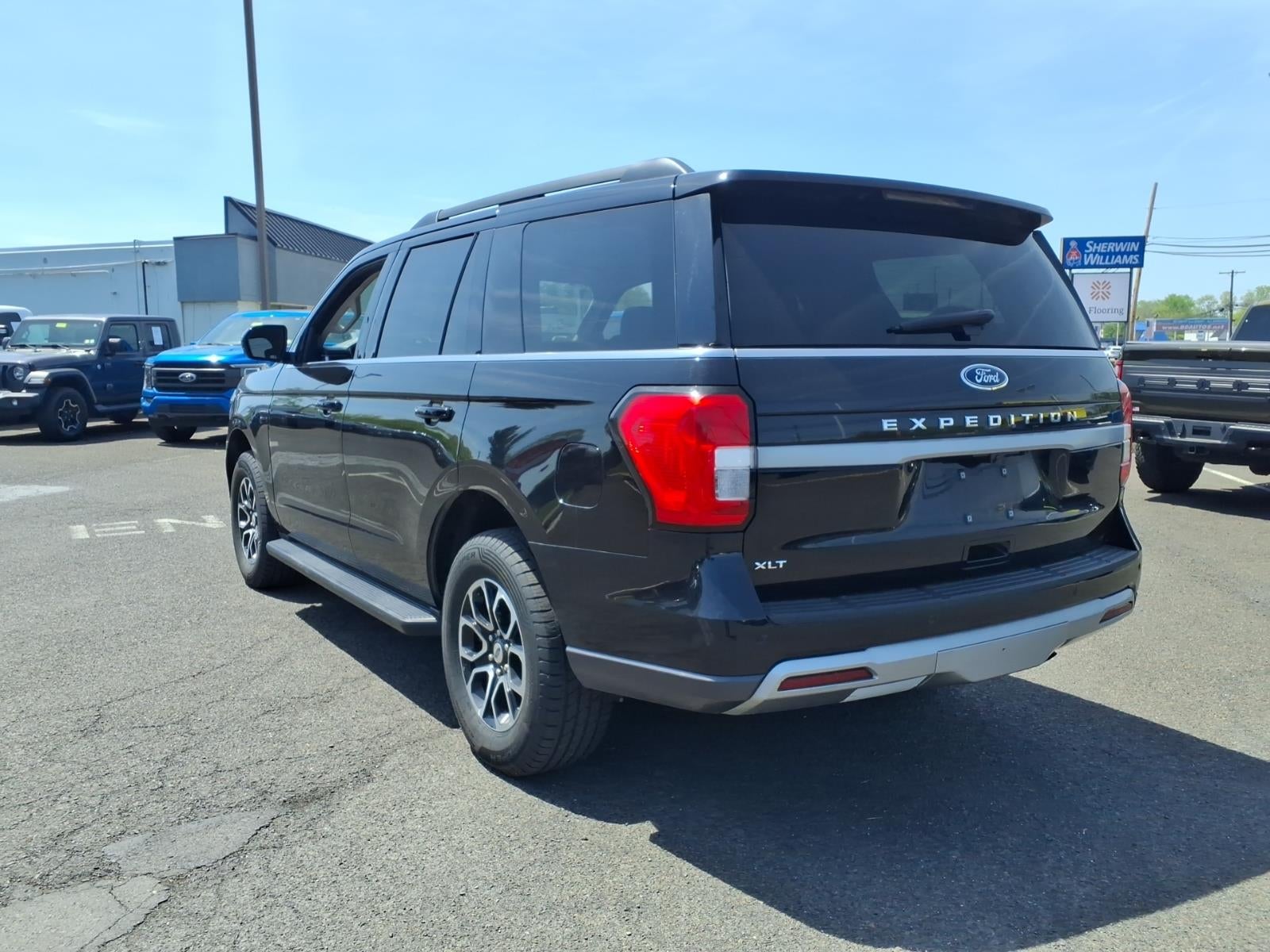 2024 Ford Expedition XLT