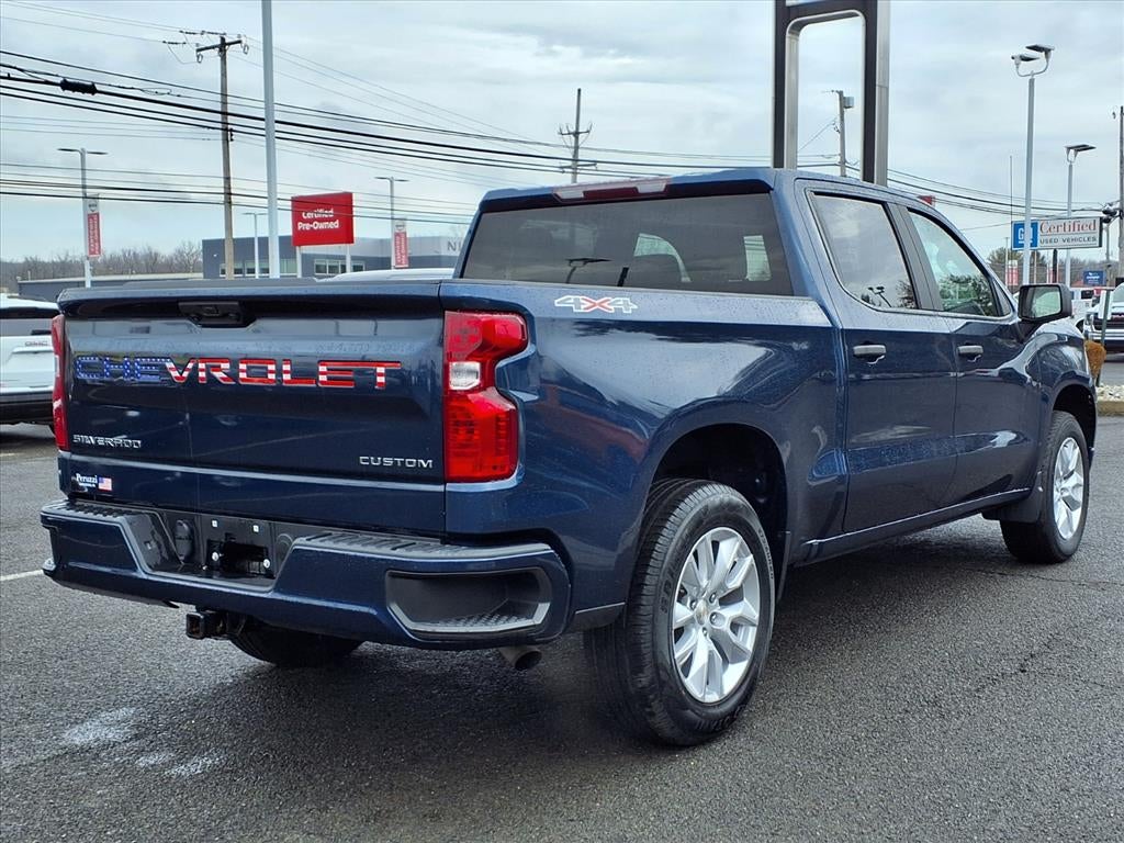 2022 Chevrolet Silverado 1500 Custom