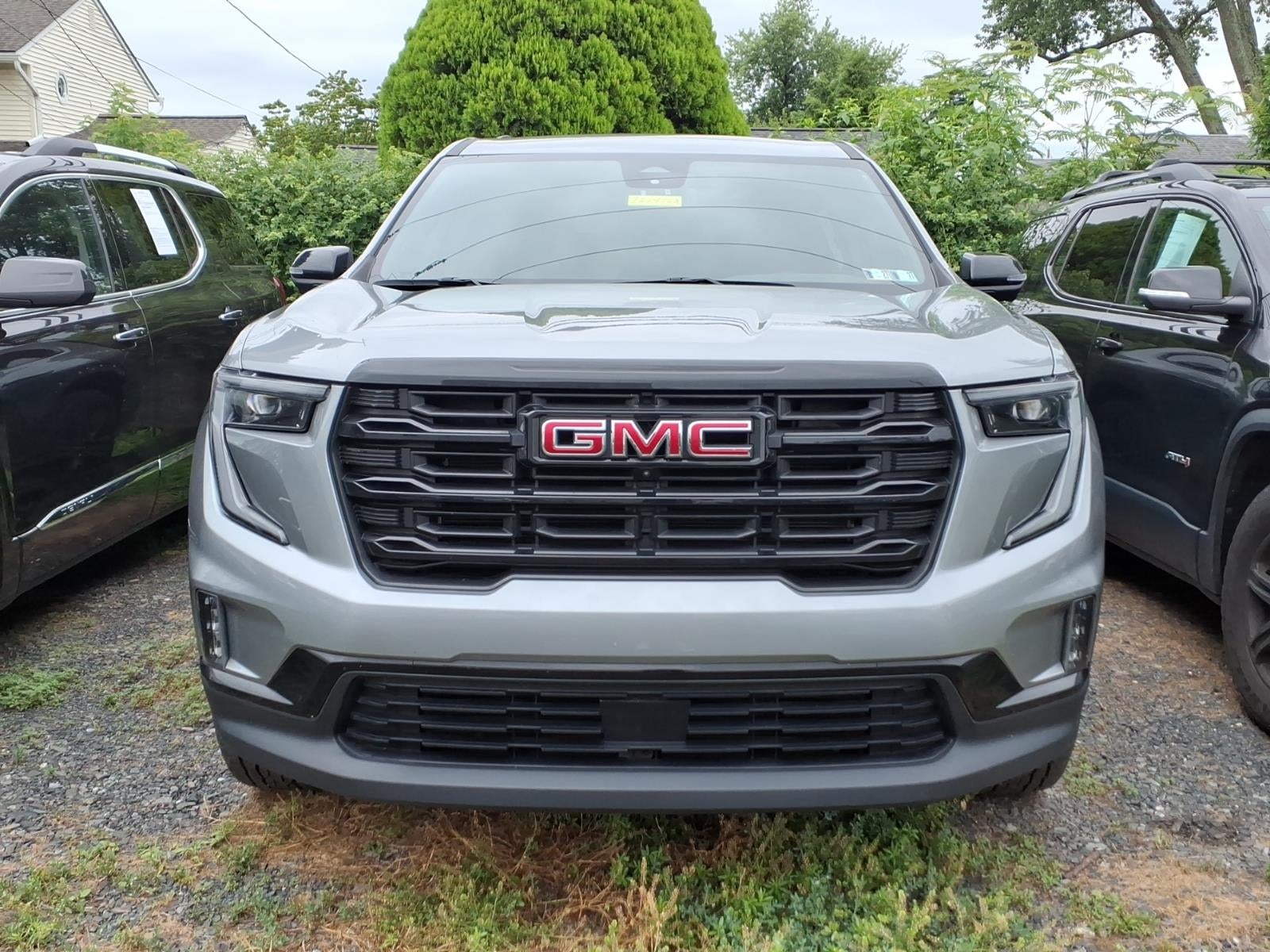 2024 GMC Acadia Elevation