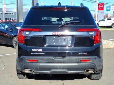2023 GMC Acadia AT4