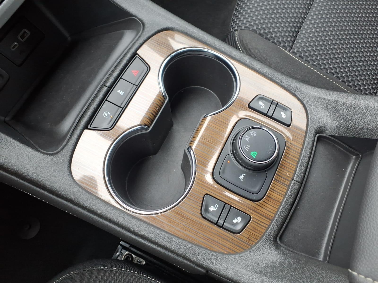 2023 GMC Acadia SLE - Photo 19