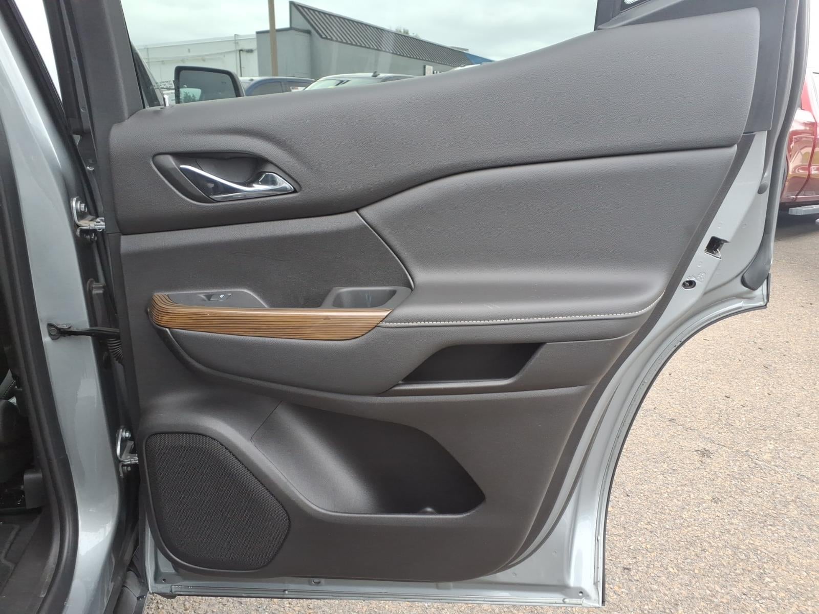 2023 GMC Acadia SLE - Photo 28