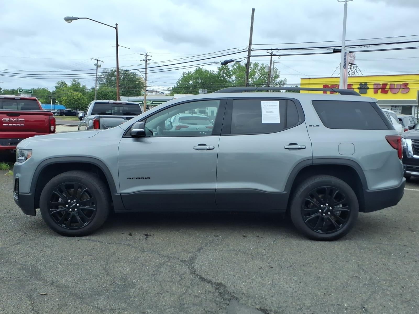 2023 GMC Acadia SLE - Photo 7