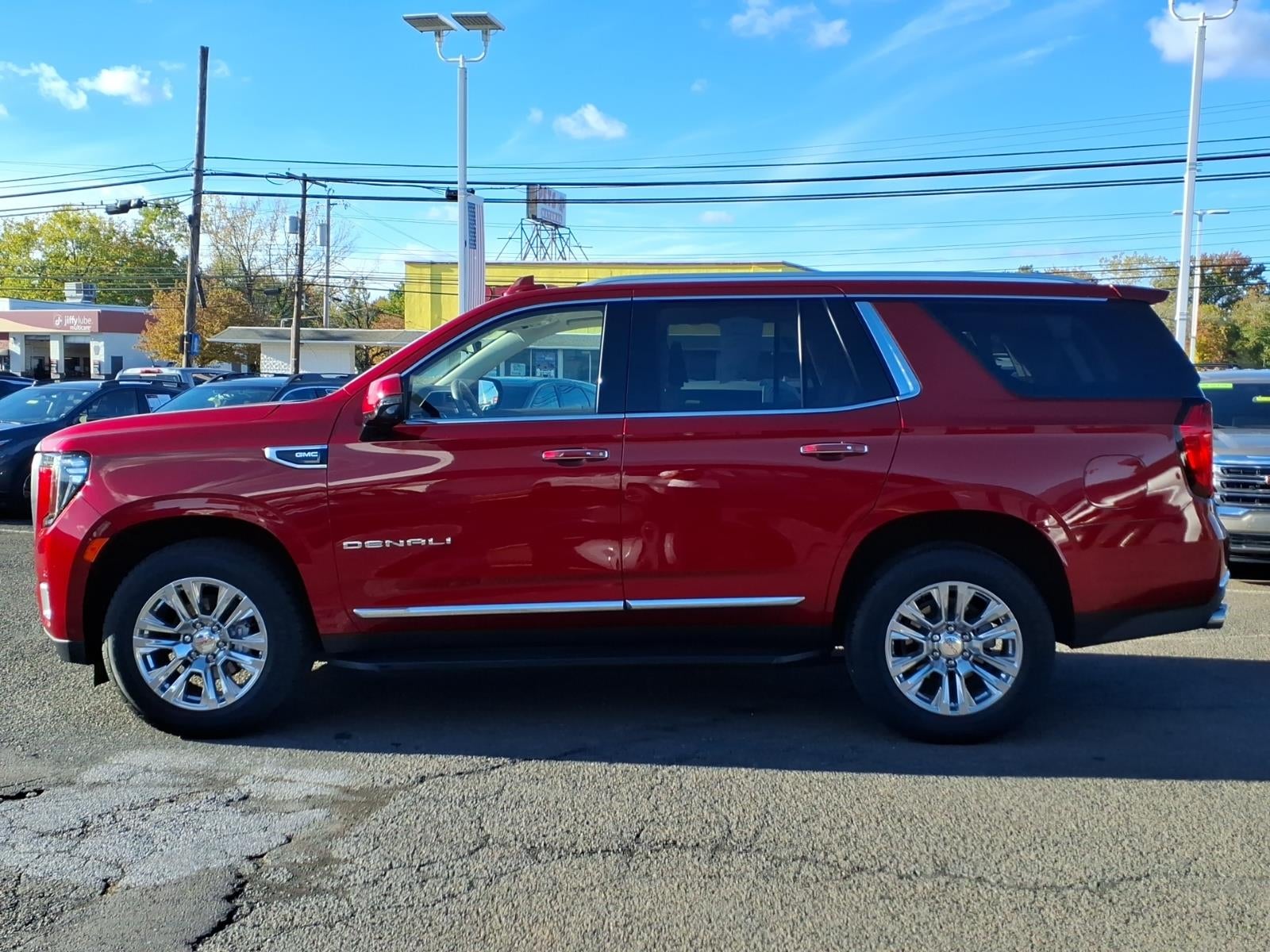 2023 GMC Yukon Denali