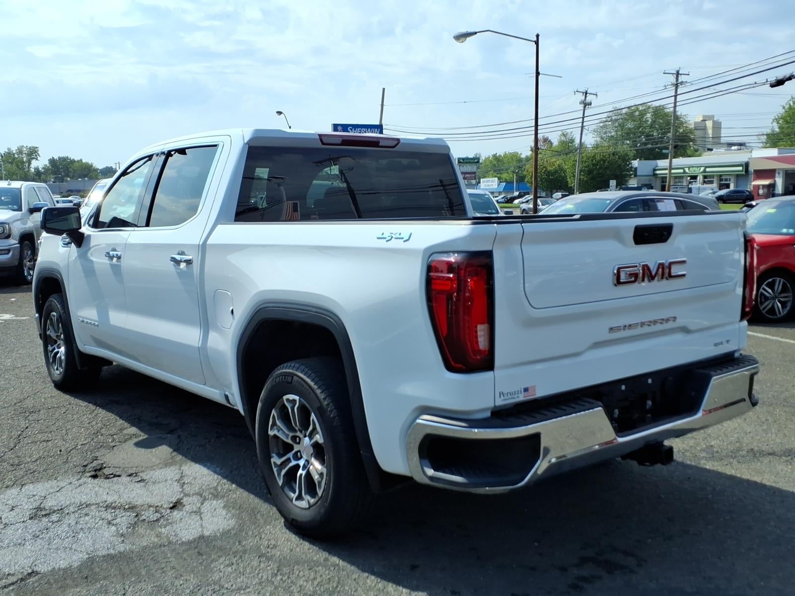 2025 GMC Sierra 1500 SLT