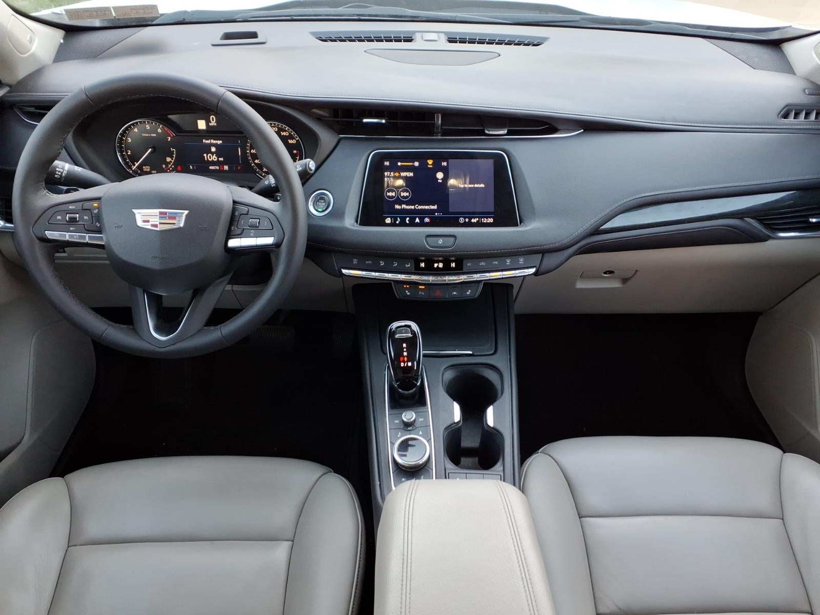 2022 Cadillac XT4 Premium Luxury